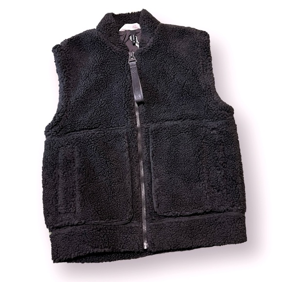 NWT Rains Men’s Kofu Fleece Vest M - Picture 4 of 13